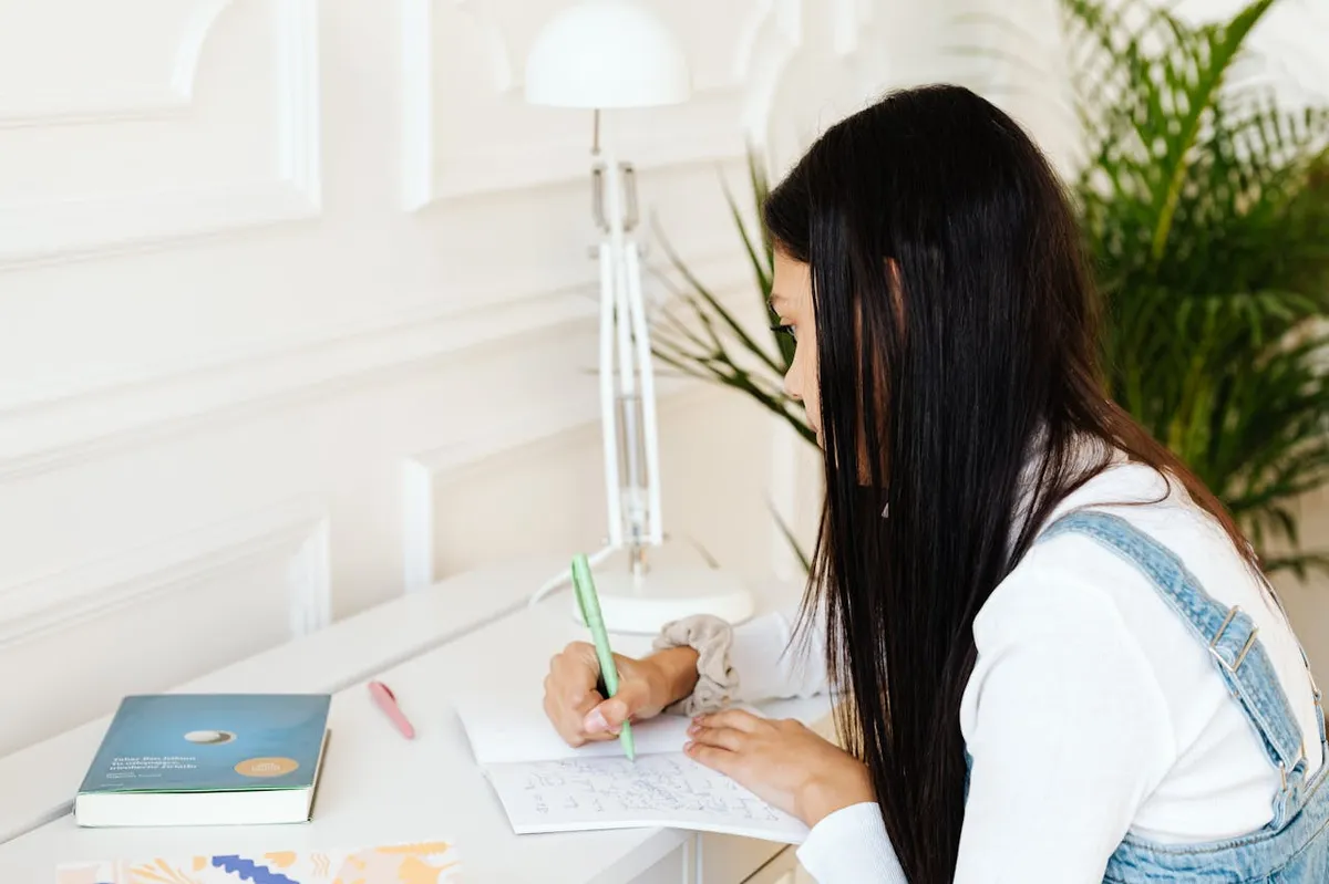 French Tutoring in Quebec: Mastering Reading, Writing, and Grammar